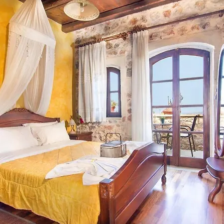 Samonas - 5 Maisonettes With Breathtaking Views Chania (Crete)